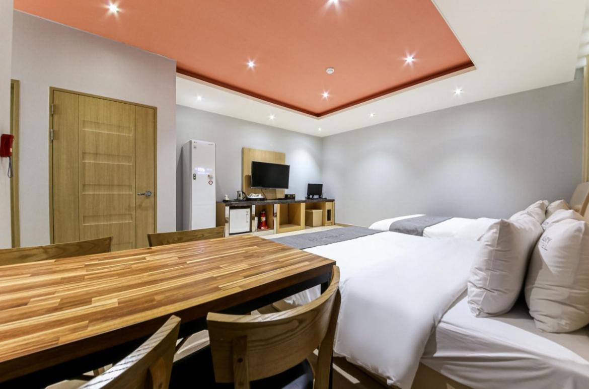 Gallery Hotel Кванджу Экстерьер фото