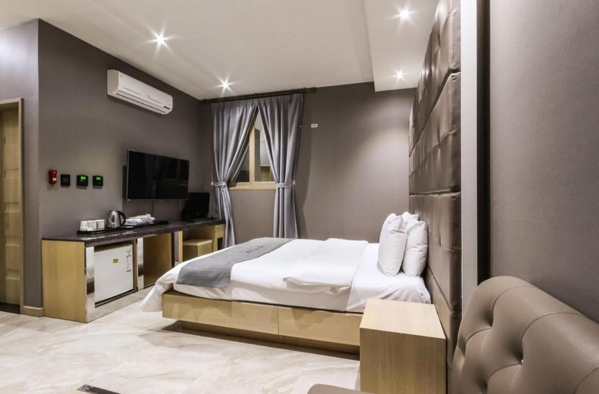 Gallery Hotel Кванджу Экстерьер фото