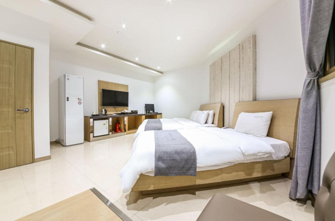 Gallery Hotel Кванджу Экстерьер фото