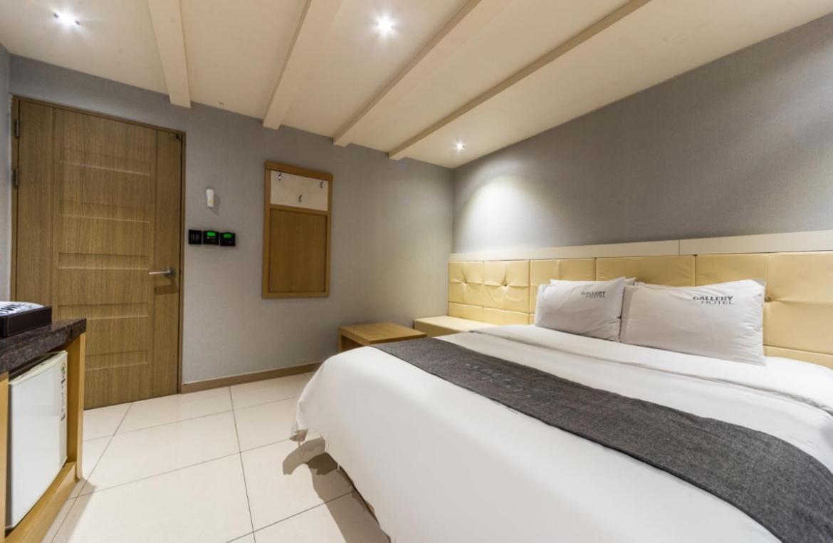 Gallery Hotel Кванджу Экстерьер фото